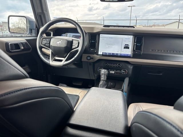 Certified 2023 Ford Bronco Wildtrak image 11