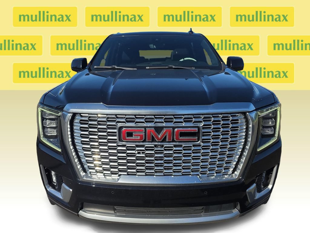 Used 2021 GMC Yukon Denali w/ Denali Premium Package AWD/4WD image 16