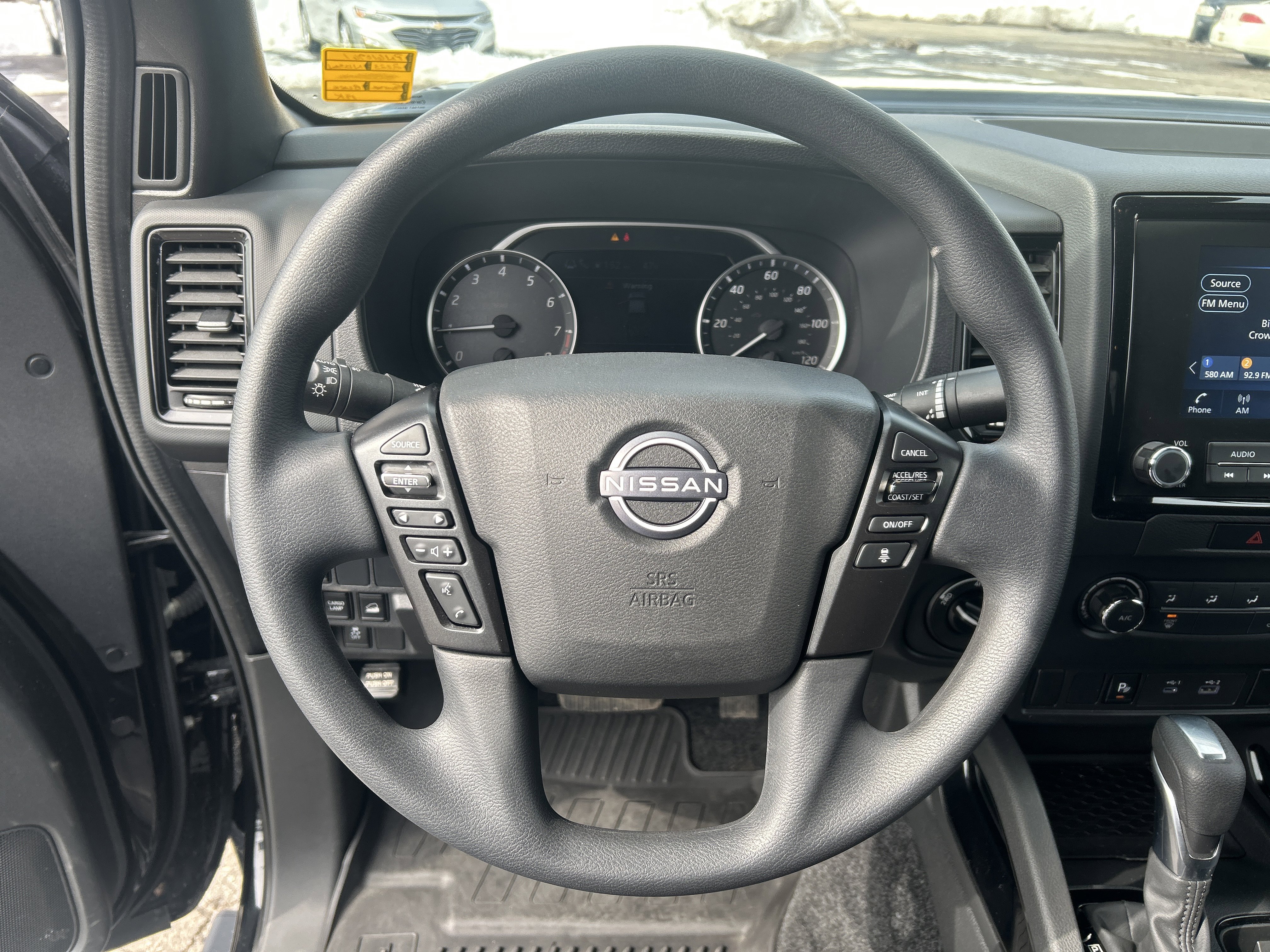 Used 2023 Nissan Frontier SV w/ Midnight Edition Package image 15