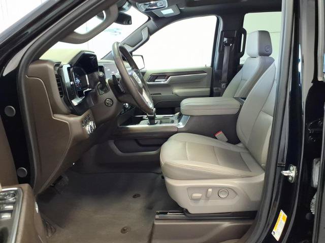Used 2024 GMC Sierra 1500 SLT w/ SLT Premium Plus Package AWD/4WD image 13
