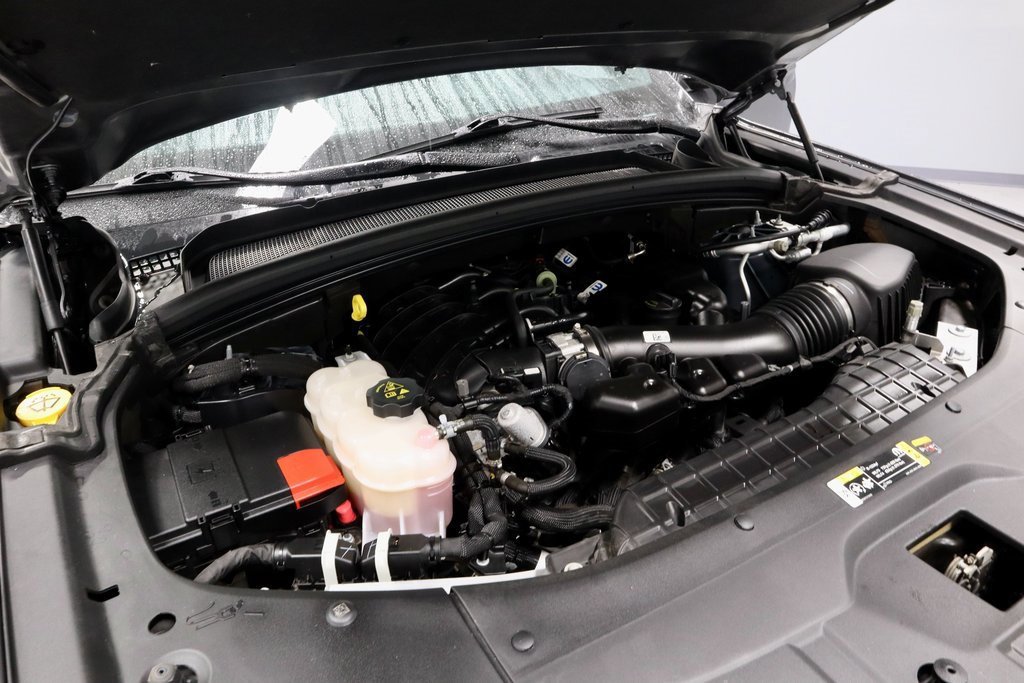 Used 2024 Jeep Grand Cherokee L Laredo image 17