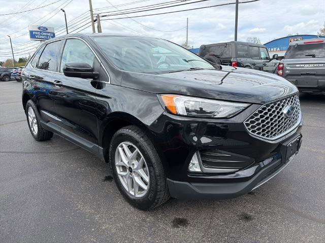 Certified 2023 Ford Edge SEL w/ Convenience Package AWD/4WD image 2