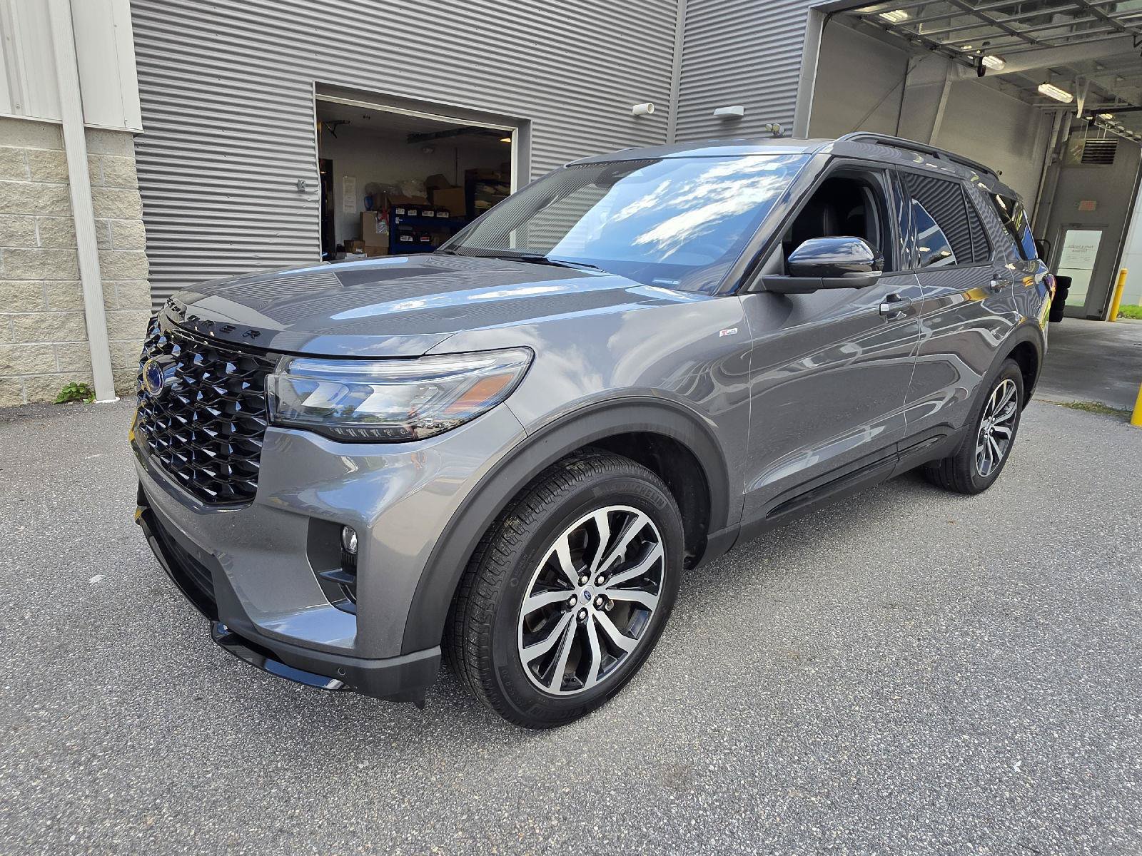 Certified 2026 Ford Explorer ST-Line AWD/4WD image 8