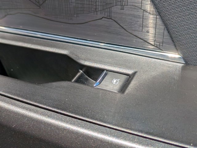 Certified 2022 Ford F150 XLT w/ Equipment Group 302A High image 36