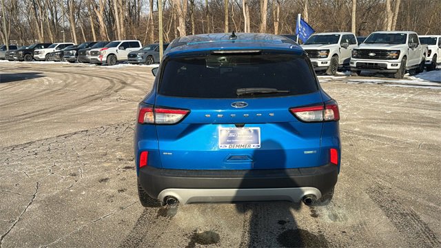 Certified 2020 Ford Escape SE image 4