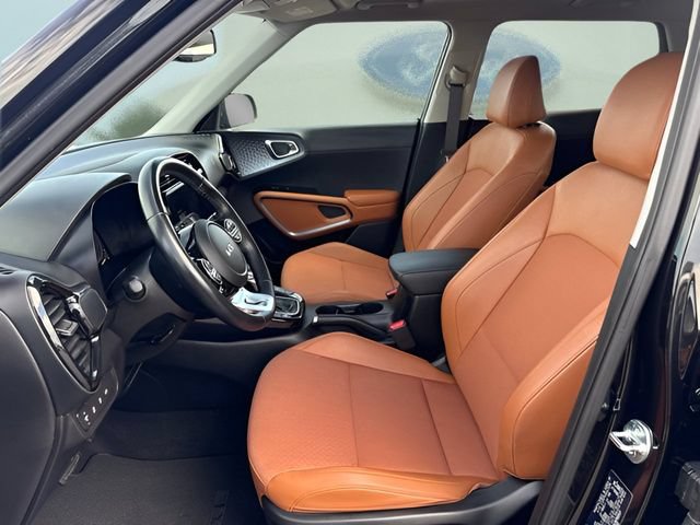 Used 2024 Kia Soul EX w/ Option Group 015 FWD image 18