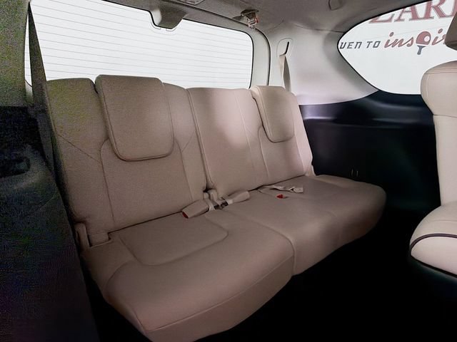 Used 2022 Nissan Armada Platinum w/ Captain's Chairs Package RWD image 33