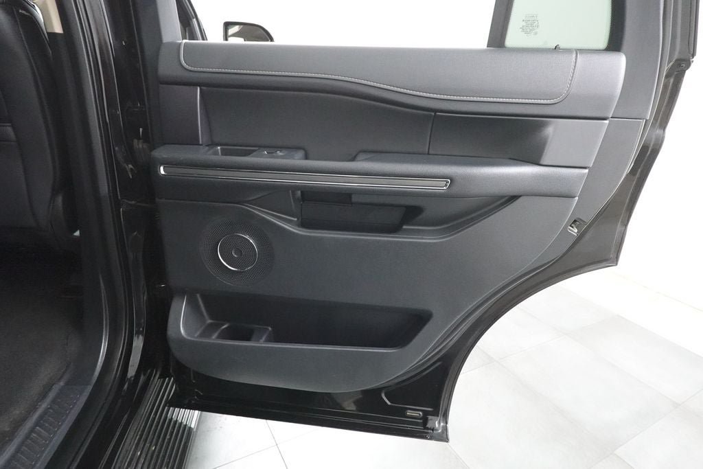 Certified 2024 Ford Expedition XLT AWD/4WD image 31