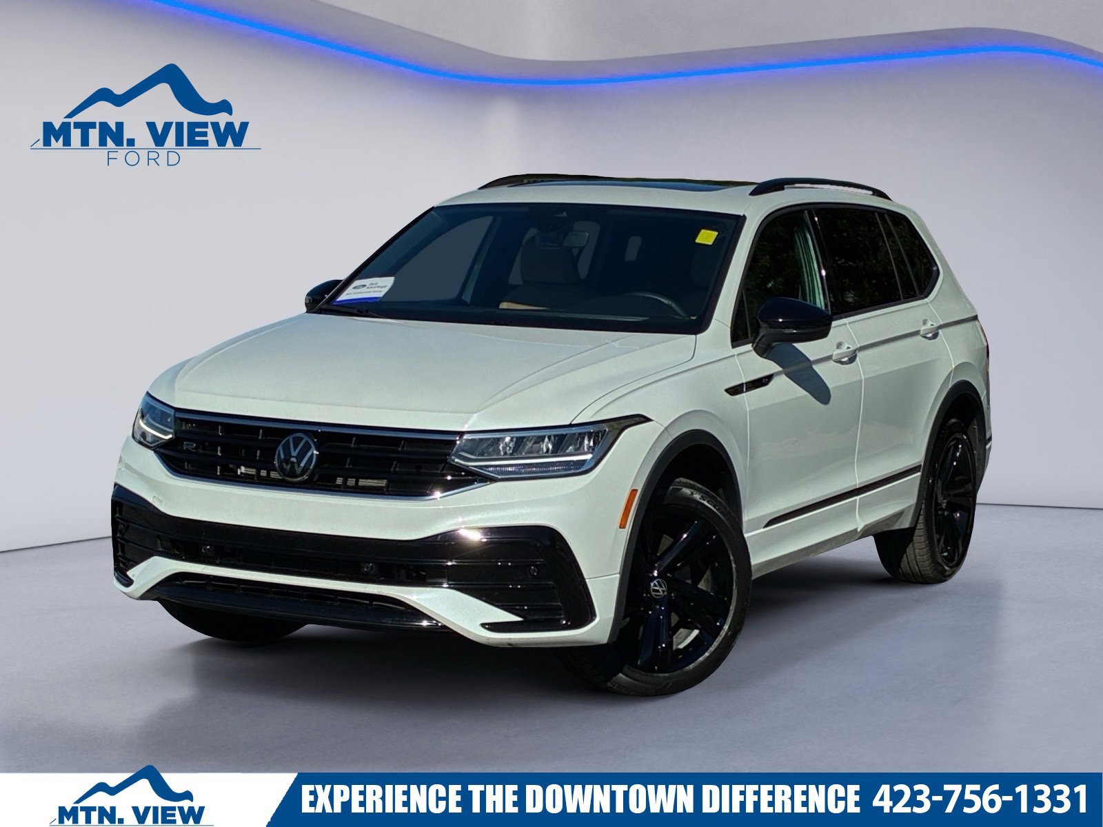 Used 2024 Volkswagen Tiguan SE R-Line