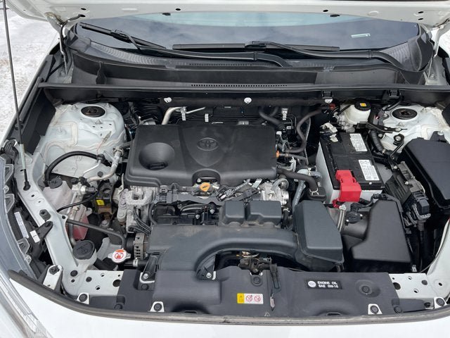 Used 2023 Toyota RAV4 XLE AWD/4WD image 40