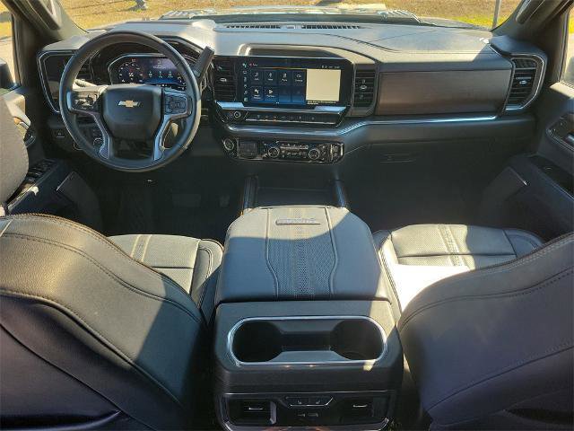 Used 2024 Chevrolet Silverado 2500 High Country w/ High Country Premium Package image 13