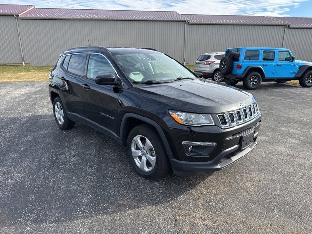 Used 2019 Jeep Compass Latitude w/ Popular Equipment Group image 1