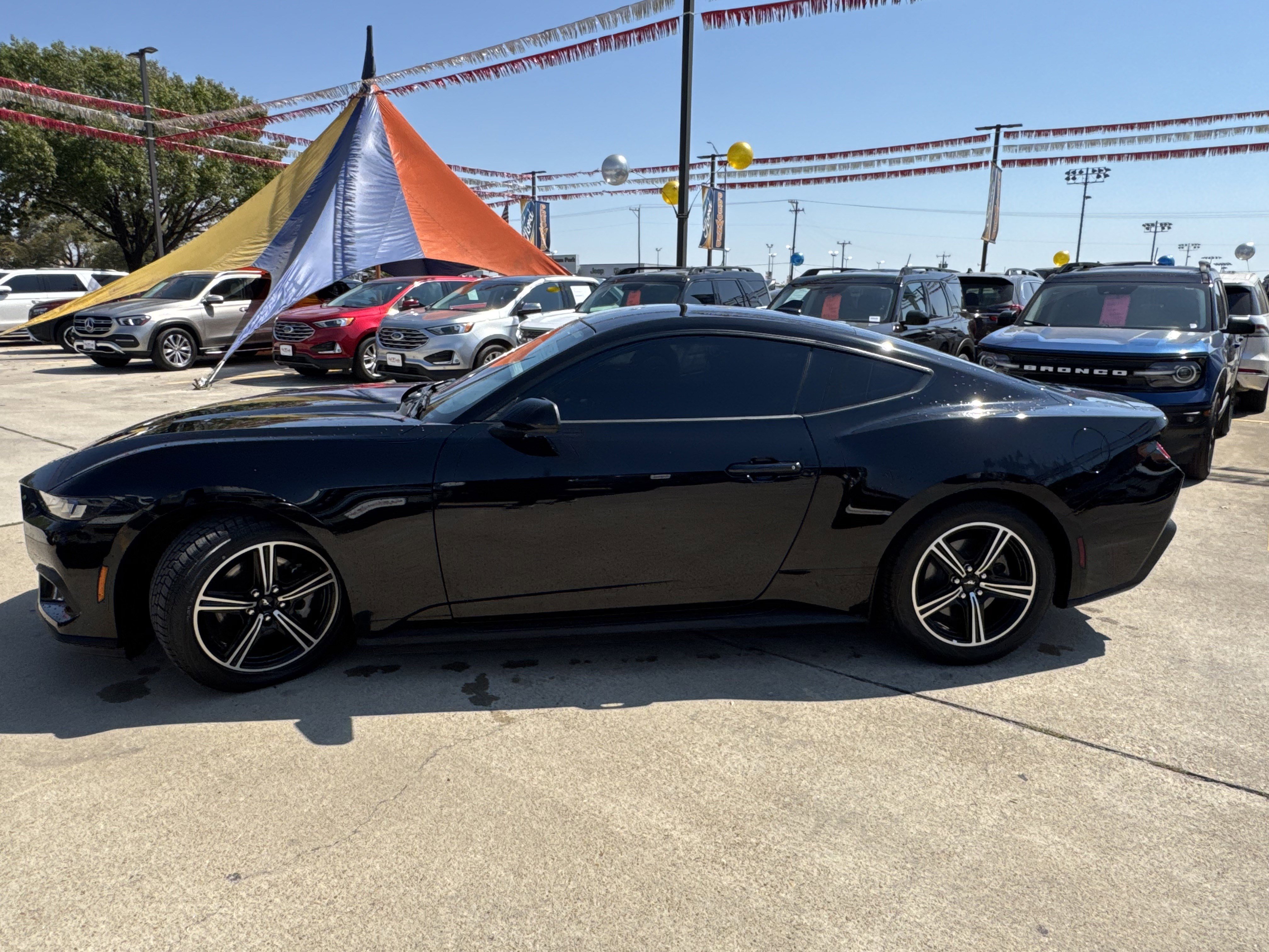 Certified 2024 Ford Mustang Coupe image 8