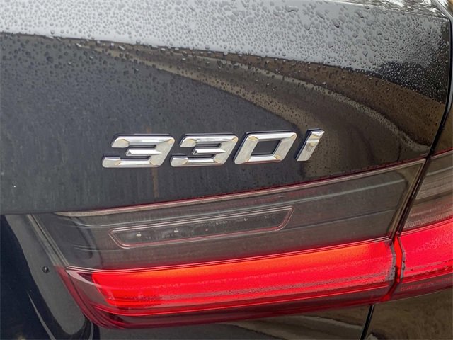 Used 2021 BMW 330i Sedan image 5
