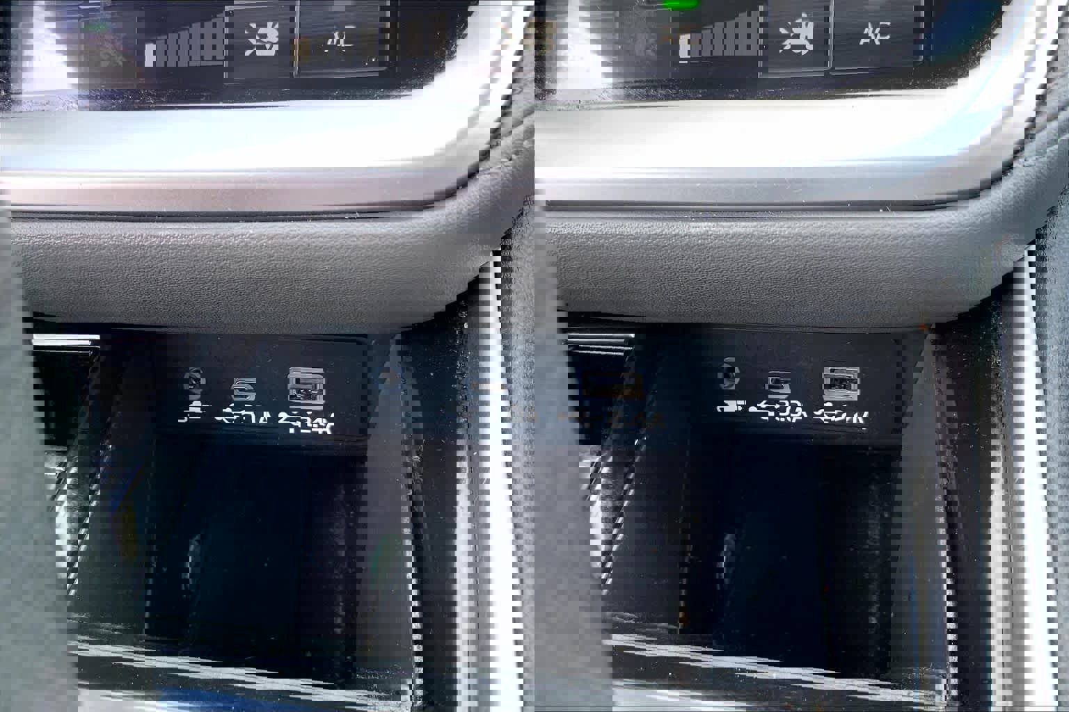 Used 2023 Subaru Outback Onyx Edition image 31