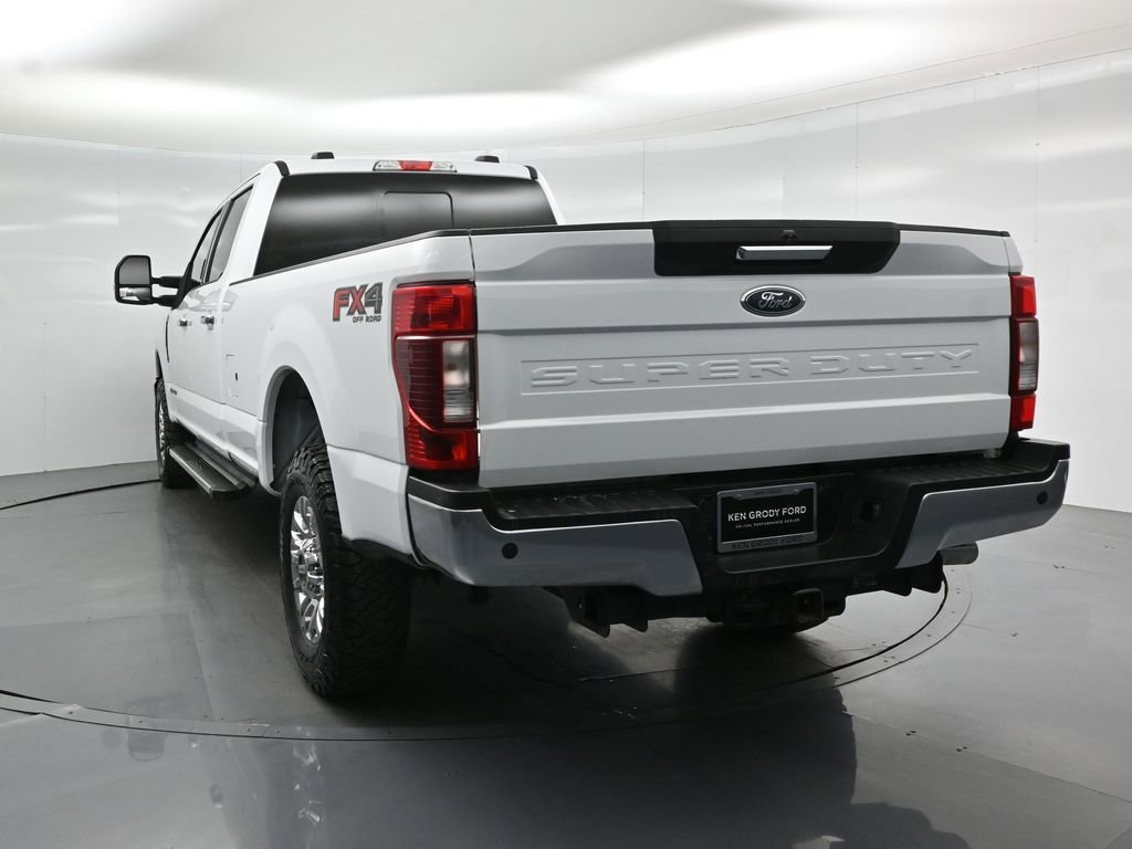 Certified 2022 Ford F250 XLT w/ XLT Premium Package AWD/4WD image 24