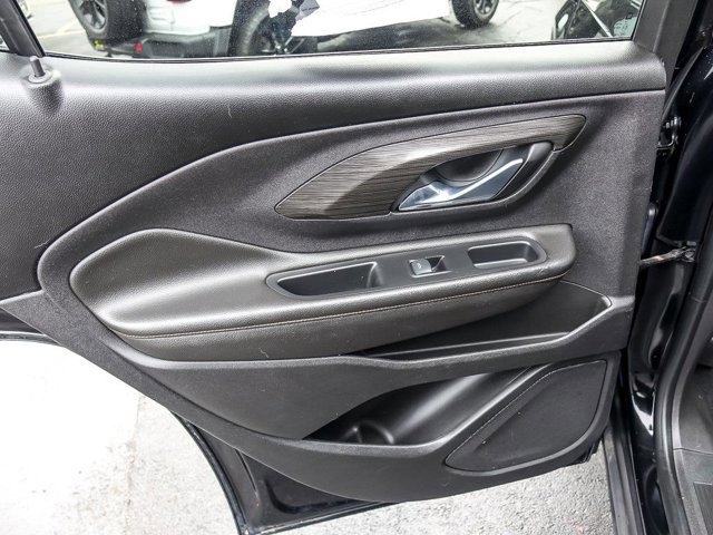 Used 2021 GMC Terrain SLT w/ Infotainment Package II image 28