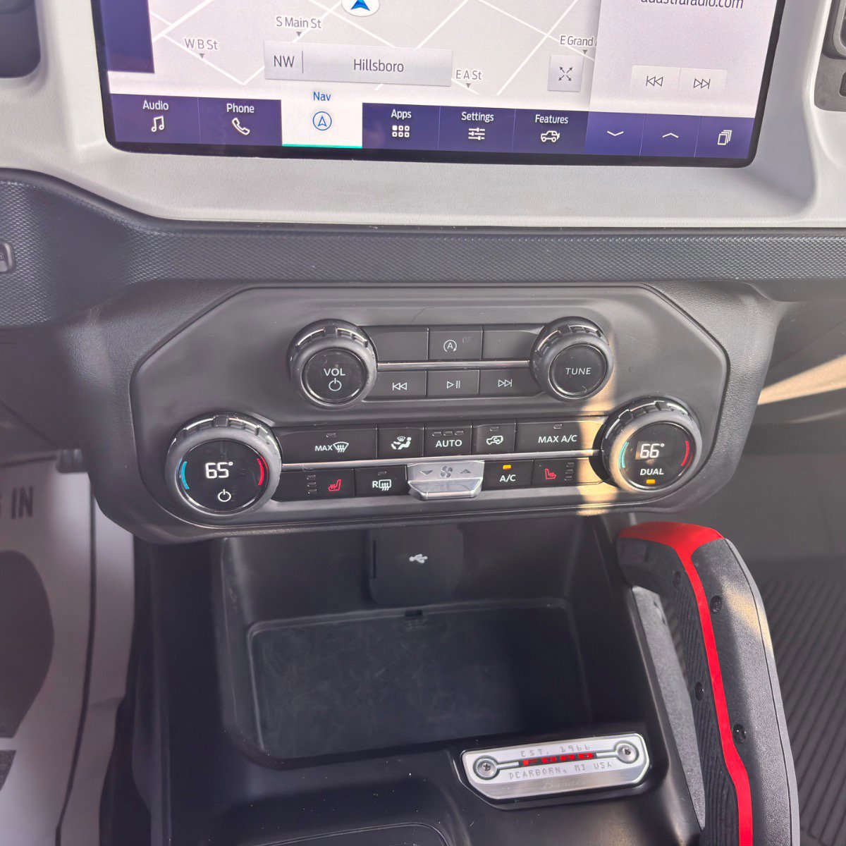 Certified 2024 Ford Bronco Heritage Edition image 39