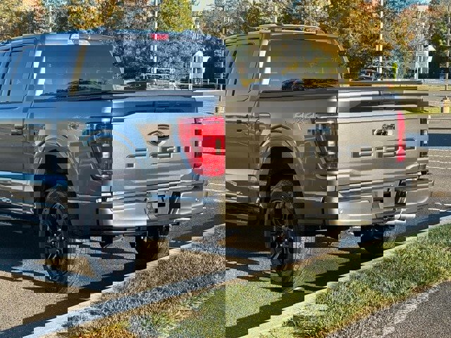 Certified 2022 Ford F150 XLT w/ XLT Black Appearance Package image 7