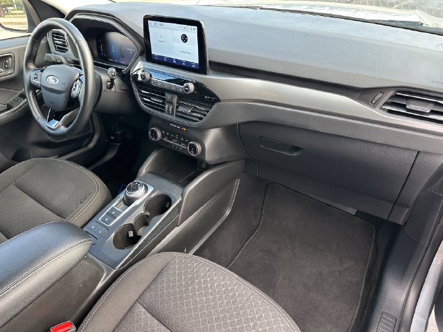 Certified 2024 Ford Escape Active AWD/4WD image 9