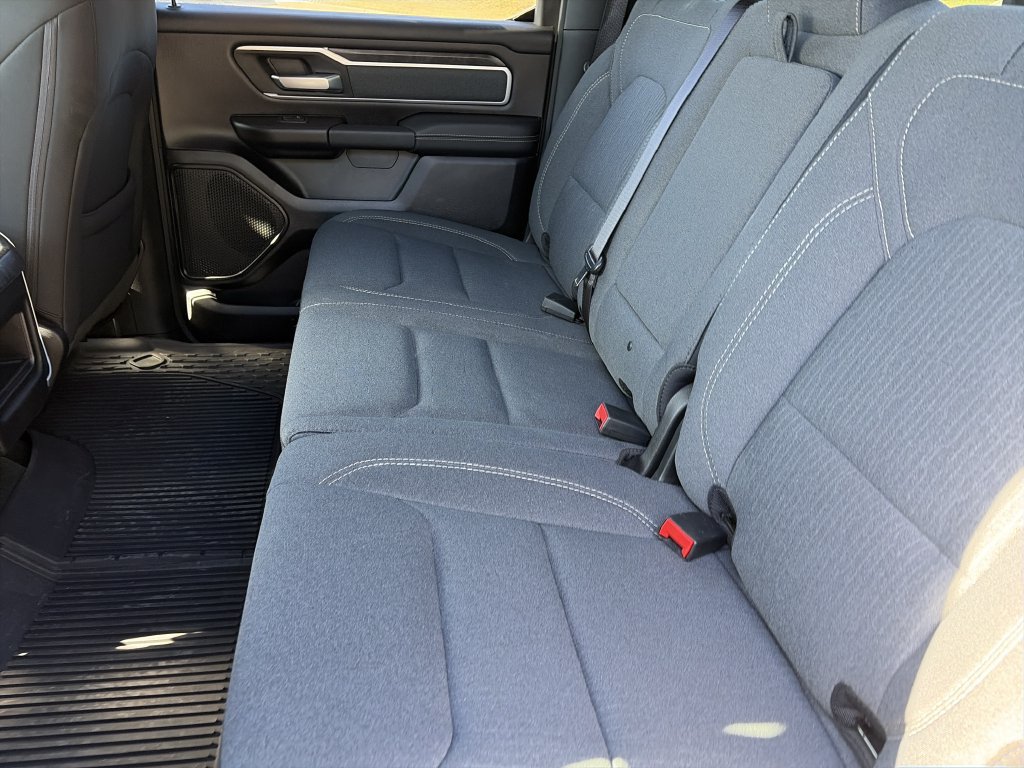 Used 2022 RAM 1500 Big Horn AWD/4WD image 29