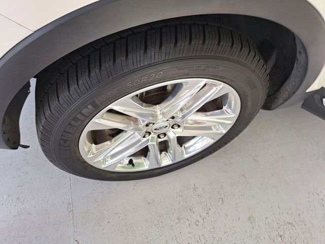 Certified 2017 Ford Explorer Limited image 29