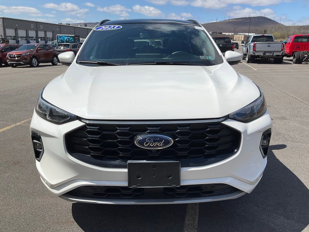 Certified 2023 Ford Escape ST-Line Elite w/ Premium Technology Package AWD/4WD image 28