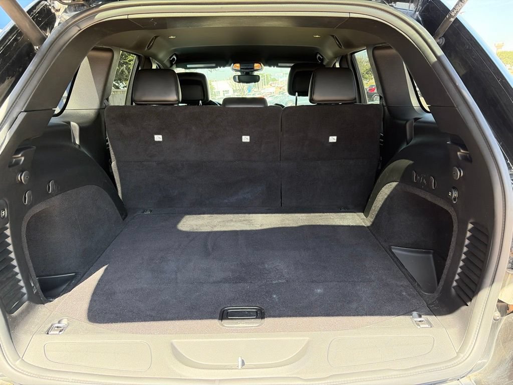 Used 2020 Jeep Grand Cherokee Altitude RWD image 15