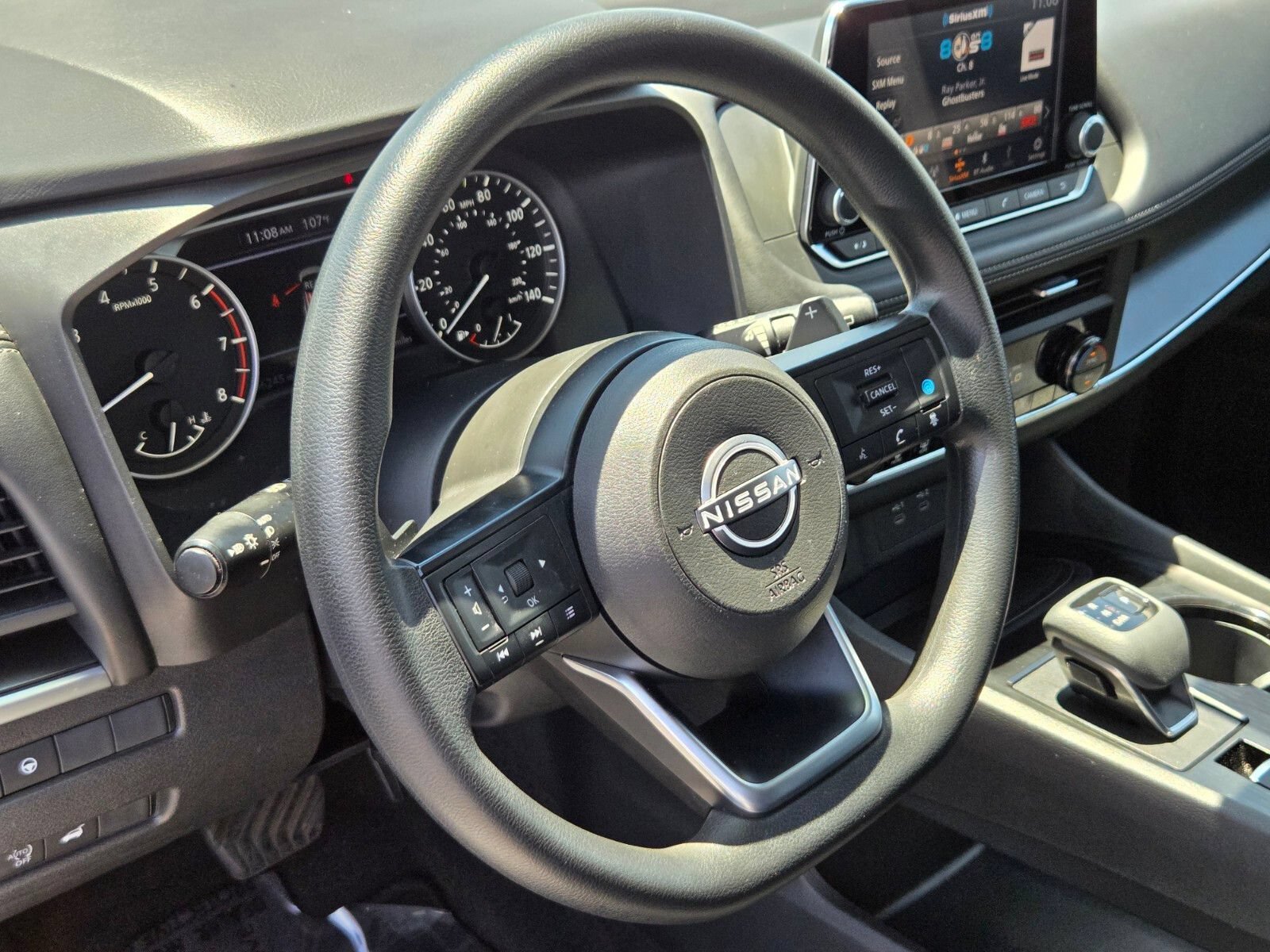 Used 2024 Nissan Rogue SV FWD image 18