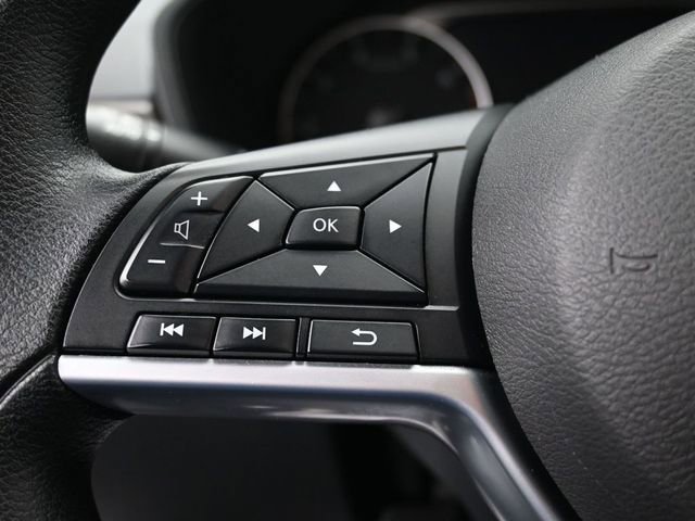 Used 2023 Nissan Altima 2.5 SV image 17