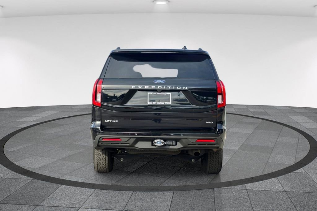 Certified 2025 Ford Expedition Max Active image 5