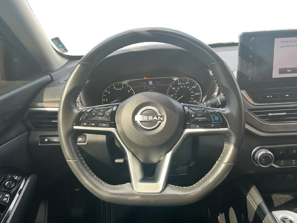 Used 2023 Nissan Altima 2.5 SV FWD image 18