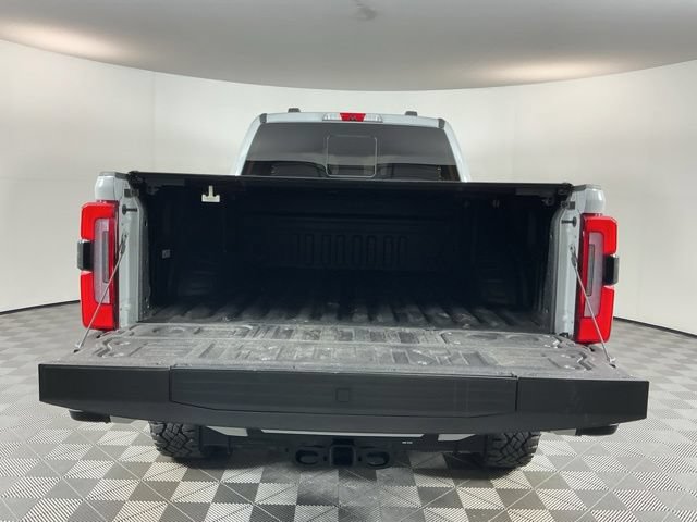 Certified 2025 Ford F350 Platinum w/ Tremor Off-Road Package AWD/4WD image 7