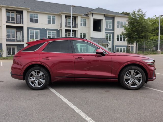 Used 2022 Genesis GV70 3.5T Sport w/ Sport Advanced Package AWD/4WD image 3