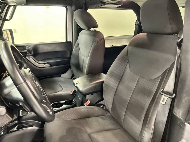 Used 2017 Jeep Wrangler Sport AWD/4WD image 7