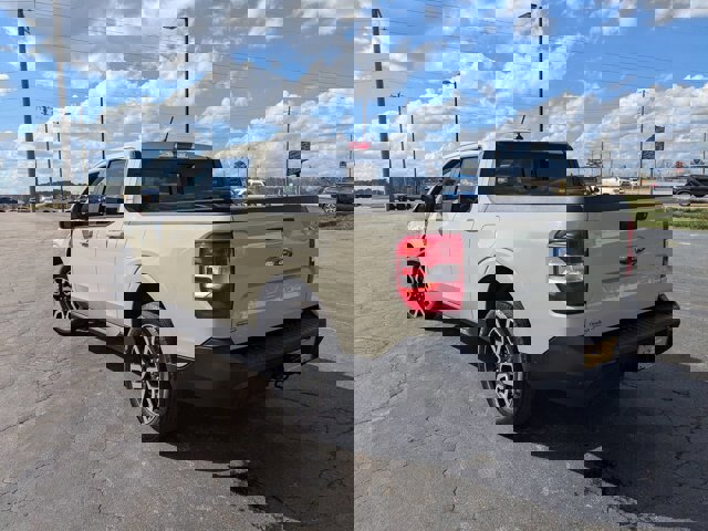 Certified 2024 Ford Maverick Lariat image 3