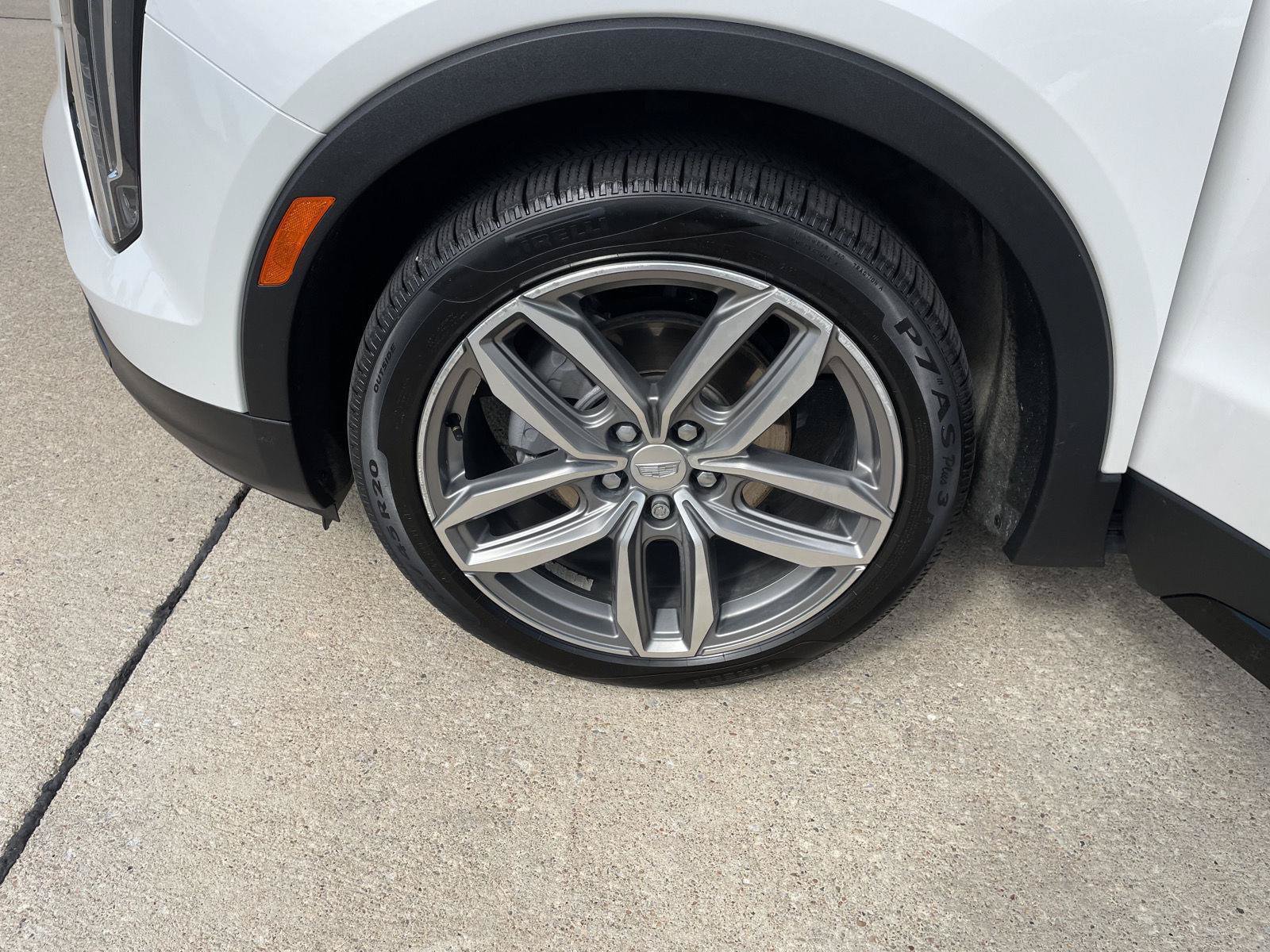 Used 2020 Cadillac XT4 Sport w/ Cold Weather Package AWD/4WD image 10