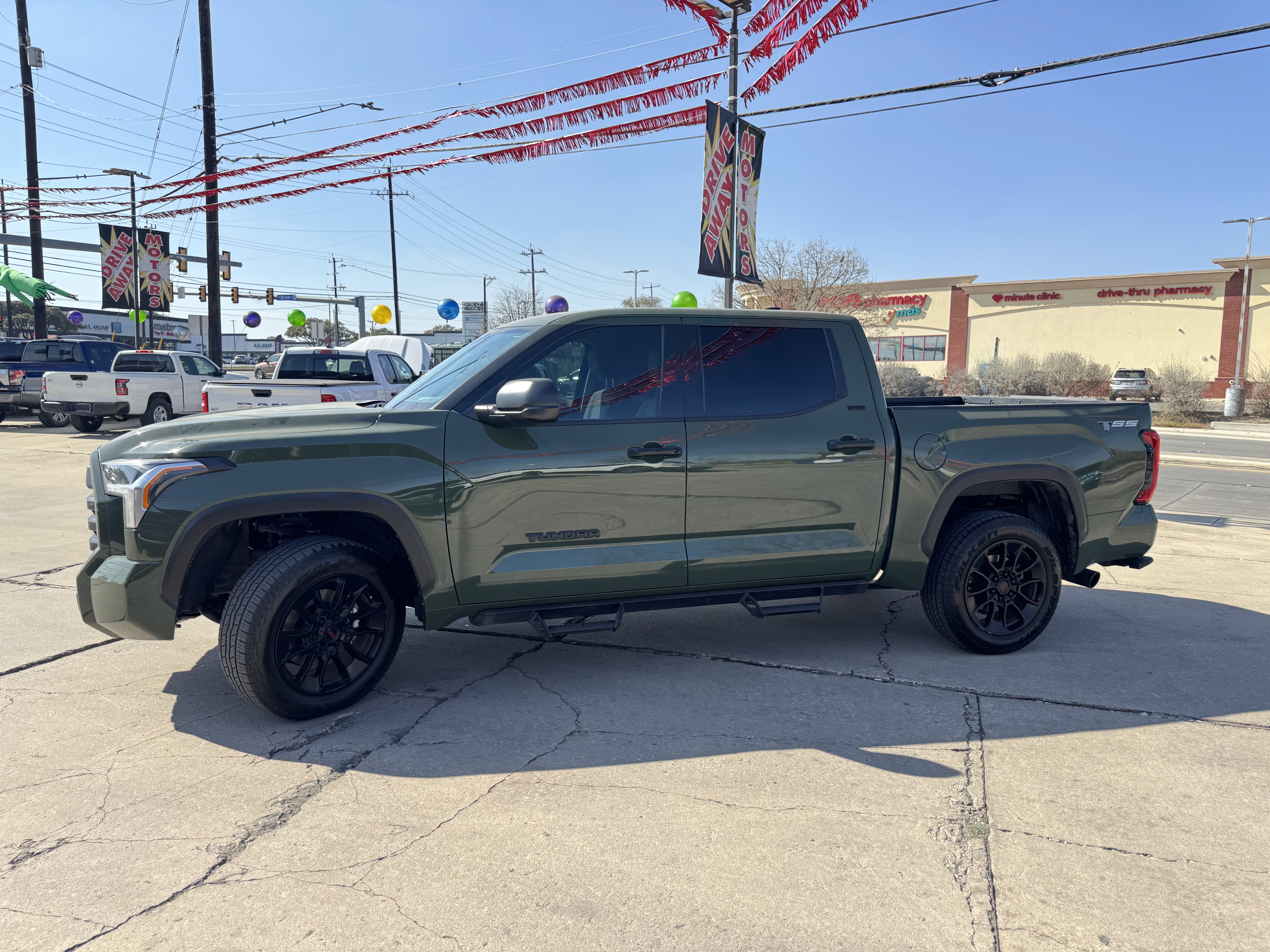 Used 2023 Toyota Tundra SR5 image 11