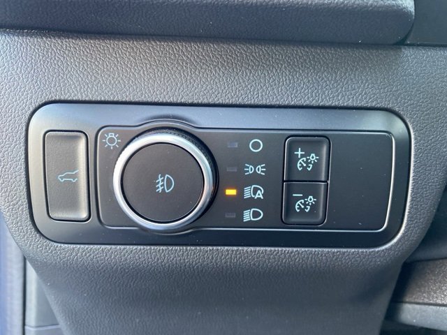 Certified 2024 Ford Escape Platinum image 18