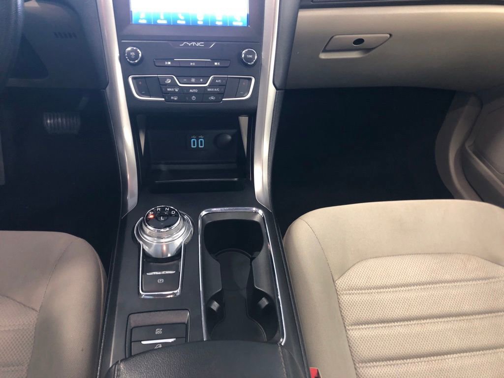 Certified 2020 Ford Fusion SE image 15