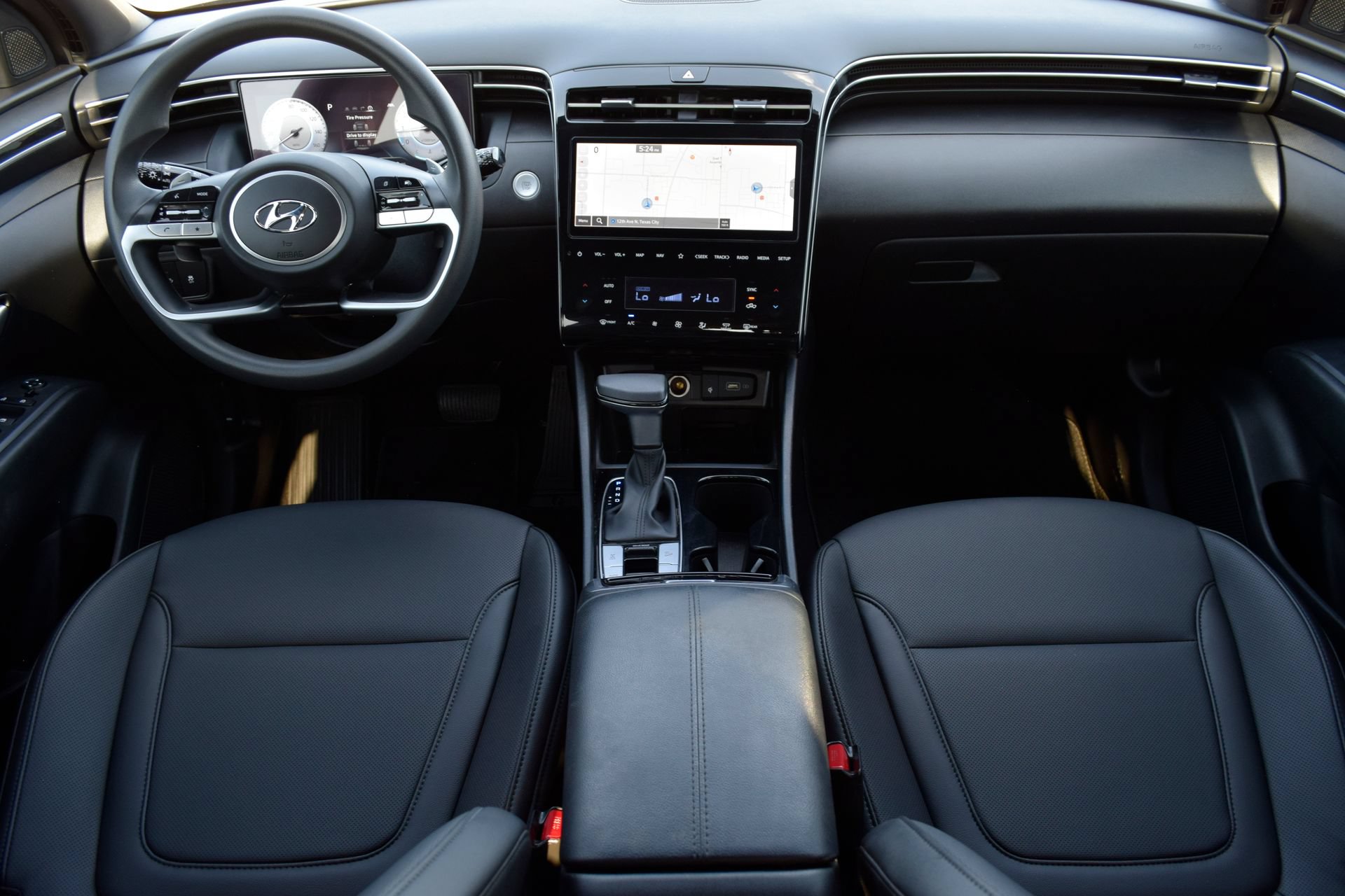 Used 2024 Hyundai Santa Cruz Night AWD/4WD image 7
