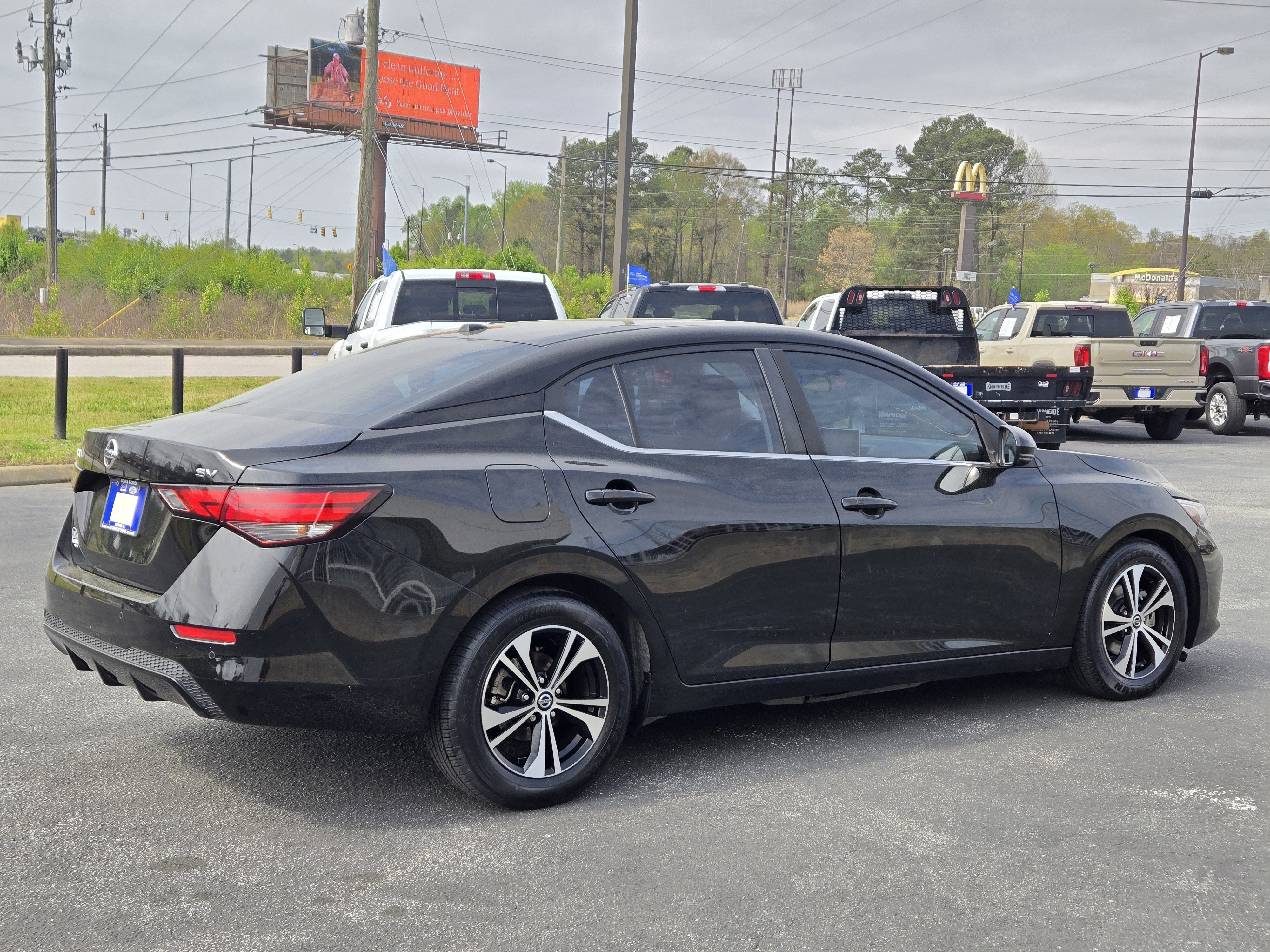 Used 2020 Nissan Sentra SV image 3