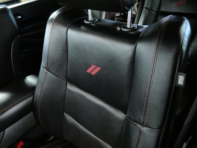 Used 2022 Dodge Durango R/T w/ Tow 'N Go Package AWD/4WD image 16