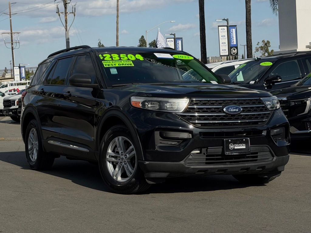 Certified 2022 Ford Explorer XLT RWD image 2