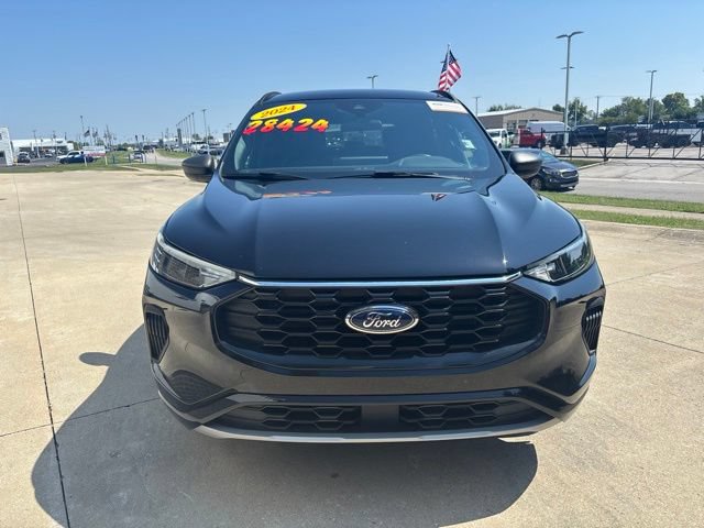 Certified 2024 Ford Escape ST-Line w/ Tech Pack #1 AWD/4WD image 4