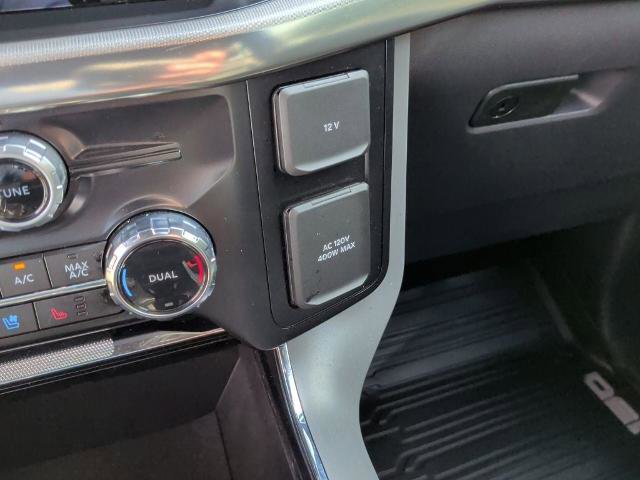 Certified 2024 Ford F150 Lariat w/ FX4 Off-Road Package AWD/4WD image 31