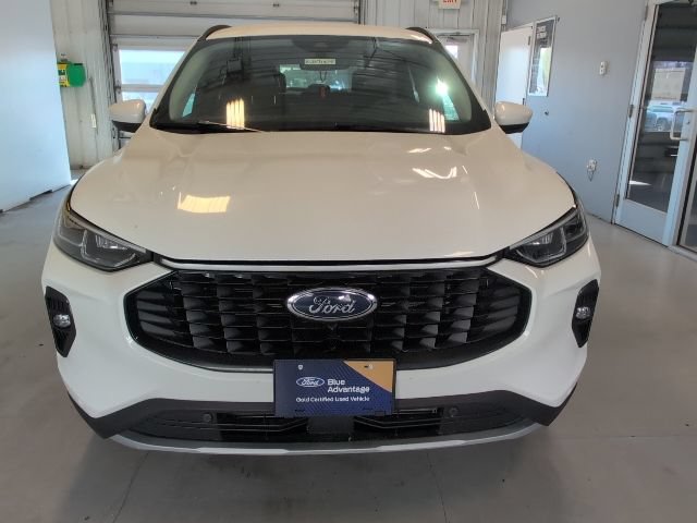Certified 2024 Ford Escape Platinum AWD/4WD image 8