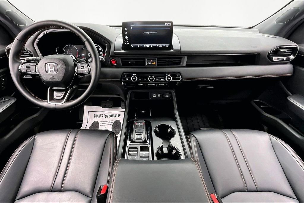 Used 2023 Honda Pilot TrailSport image 16