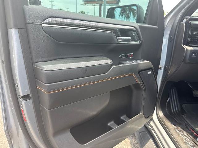 Used 2024 GMC Sierra 1500 AT4 w/ Technology Package AWD/4WD image 16