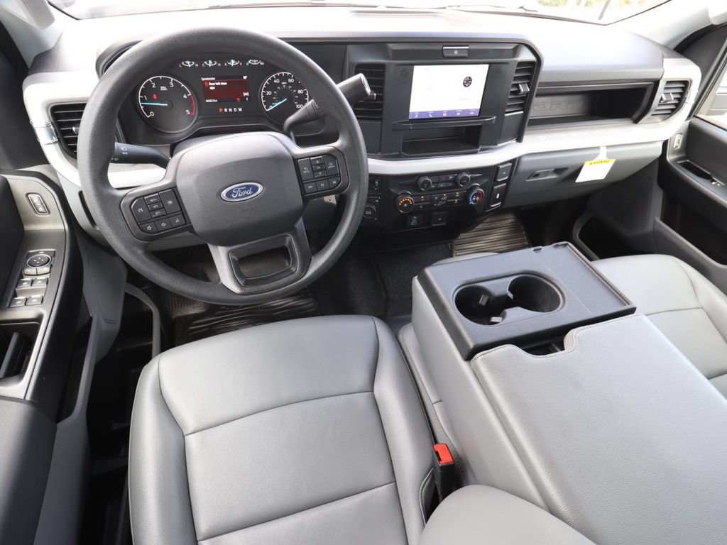 Certified 2025 Ford F350 XL AWD/4WD image 9